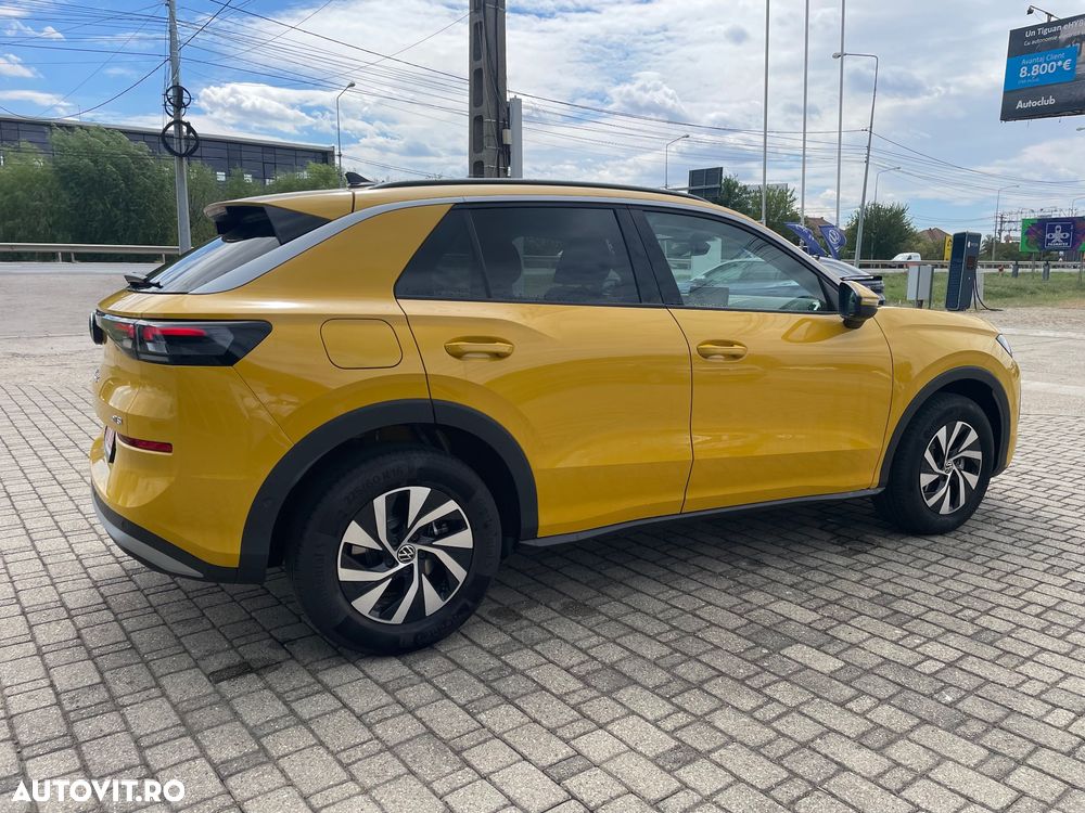 Volkswagen T-Roc 1.5 eTSI 115 CP DSG MHEV Life - 9