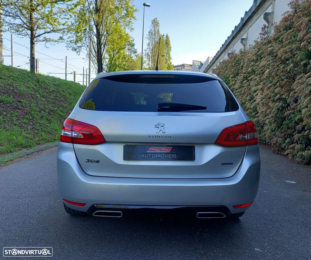 Peugeot 308 1.6 e-HDi Allure CMP6 - 32