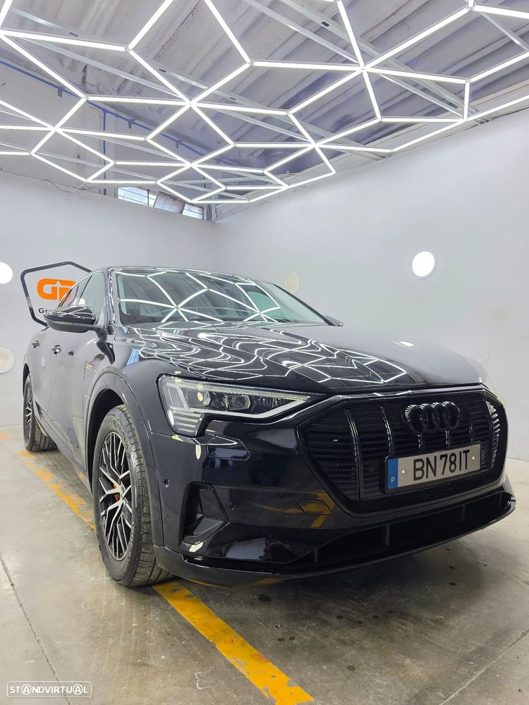 Audi e-tron 50 quattro - 4