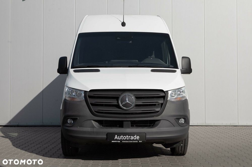 Mercedes-Benz eSprinter - 2