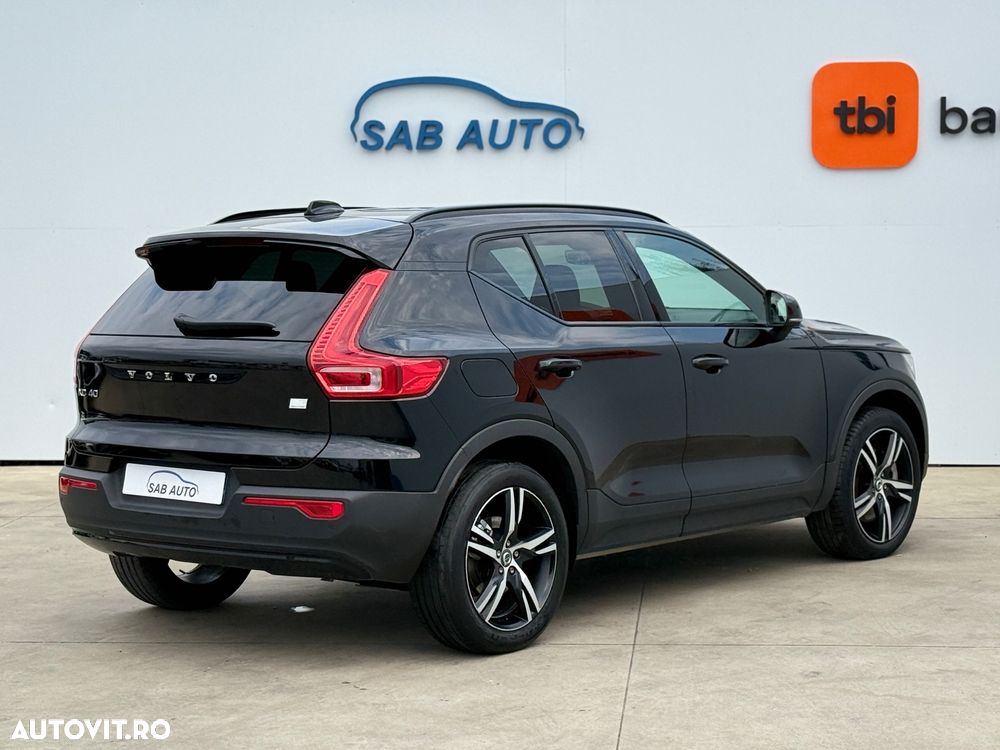 Volvo XC 40 Recharge T5 Twin Engine AT7 R-Design - 18