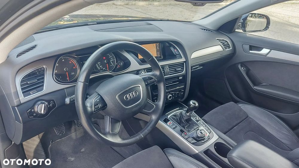 Audi A4 Avant - 15