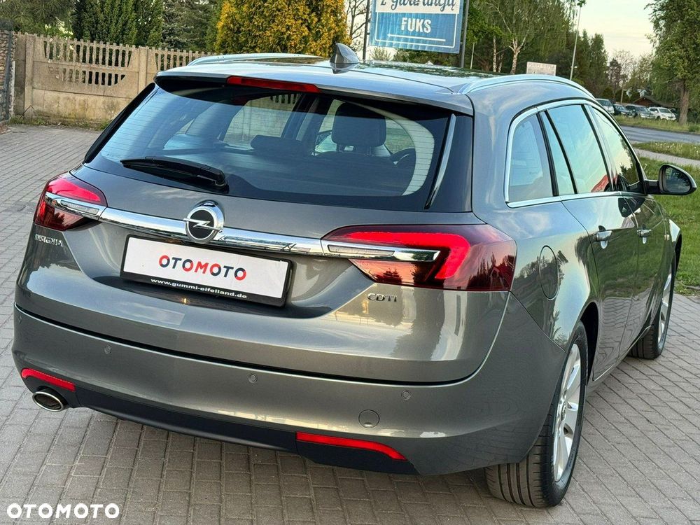 Opel Insignia - 8