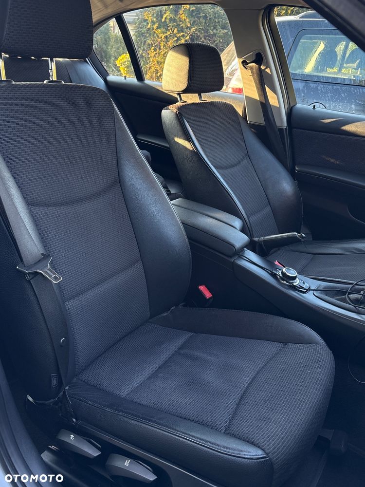 BMW Seria 3 320d - 13