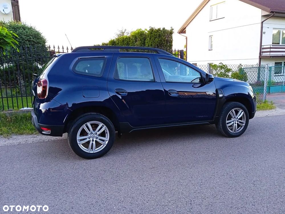 Dacia Duster 1.6 SCe Laureate S&S - 4