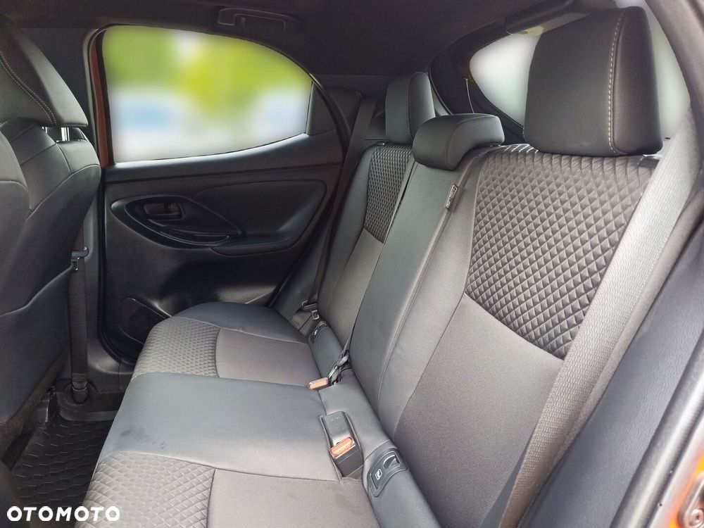 Toyota Yaris 1.5 Selection Style CVT - 13