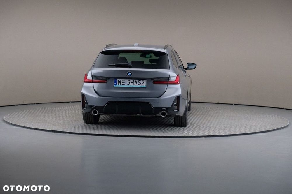 BMW 3 Series 2024 photo 5