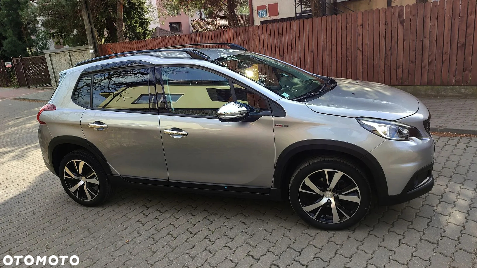 Peugeot 2008 PureTech 110 Stop&Start GT-Line Edition - 17