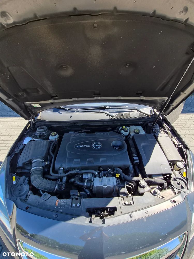 Opel Insignia 2.0 Bi Turbo CDTI 4x4 - 12