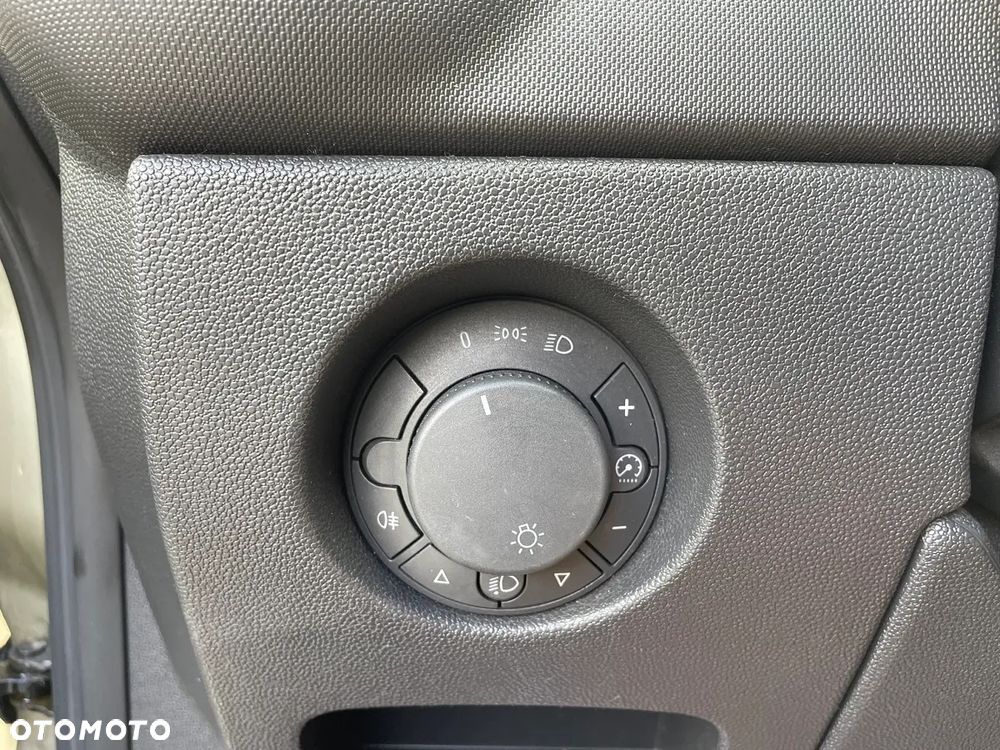 Opel Corsa - 14