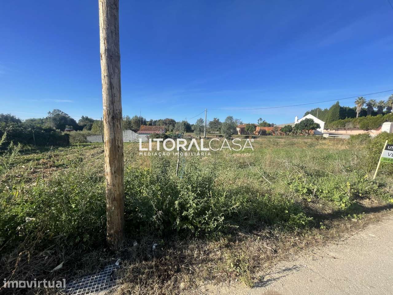 Terreno de gaveto para construção com poço - Grande imagem: 3/19