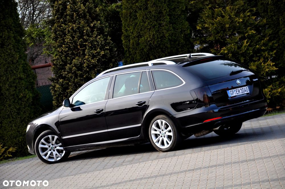 Skoda Superb 2.0 TDI DSG Exclusive - 20