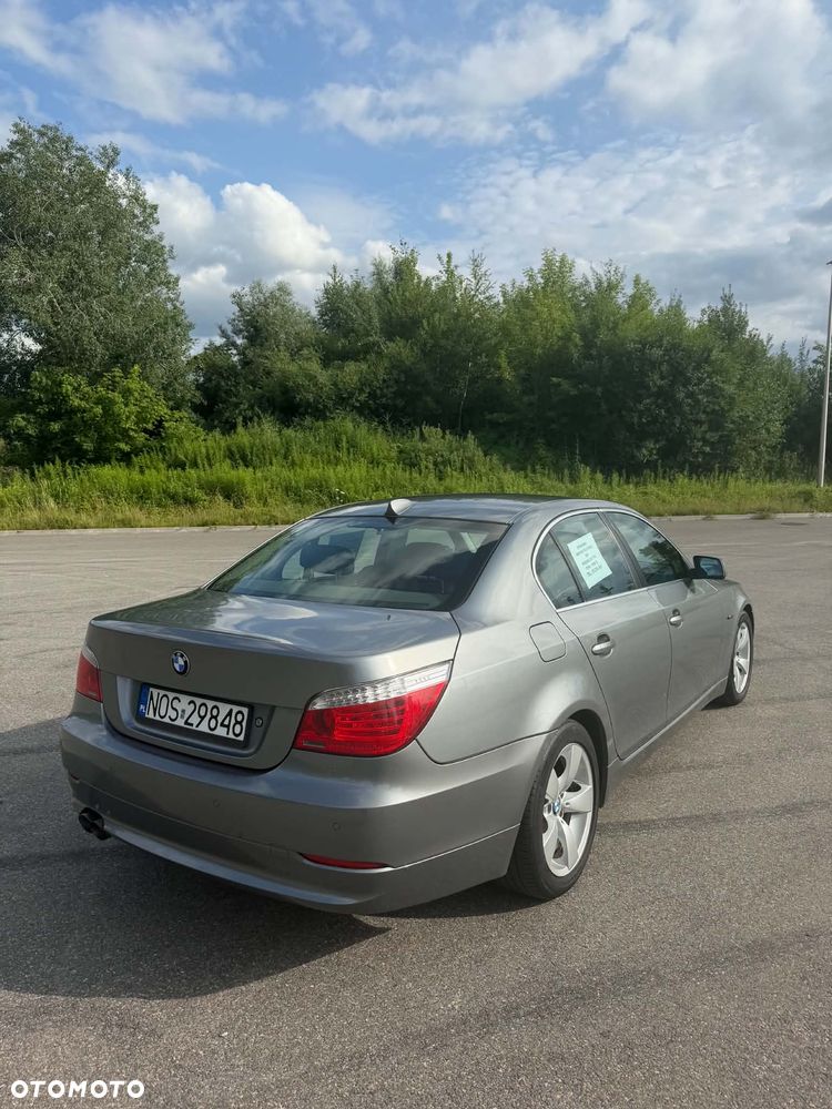 BMW Seria 5 523i - 3