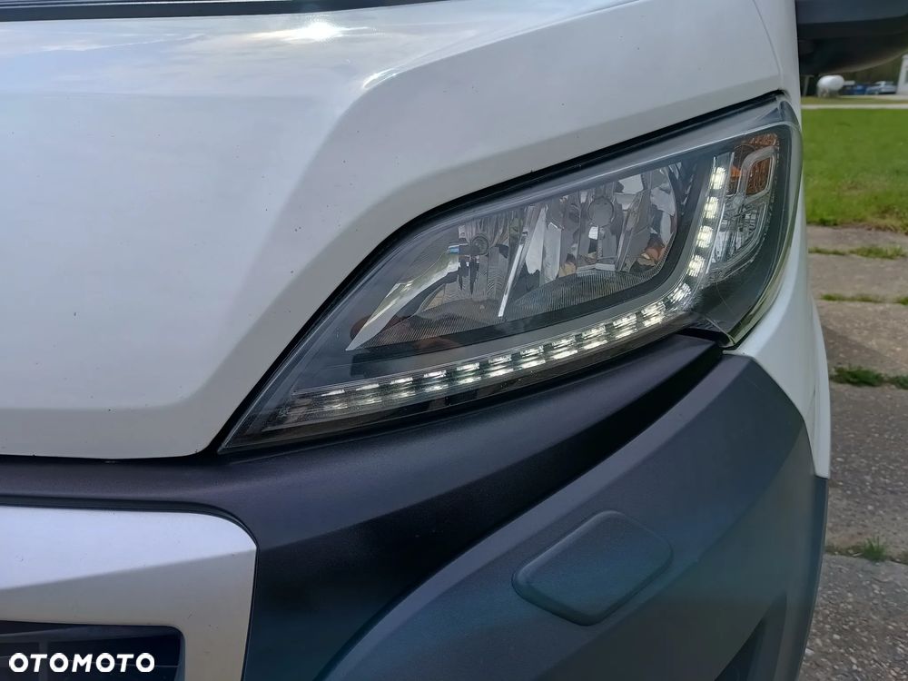 Peugeot Boxer 2.0 diesel 163kM, manual, końcówka 2016roku, WEBASTO, HAK, UDOKUMENTOWANY NIEWIELKI PRZEBIEG! 100% ORGINALNY LAKIER! AUTO SPRAWNE !! - 16