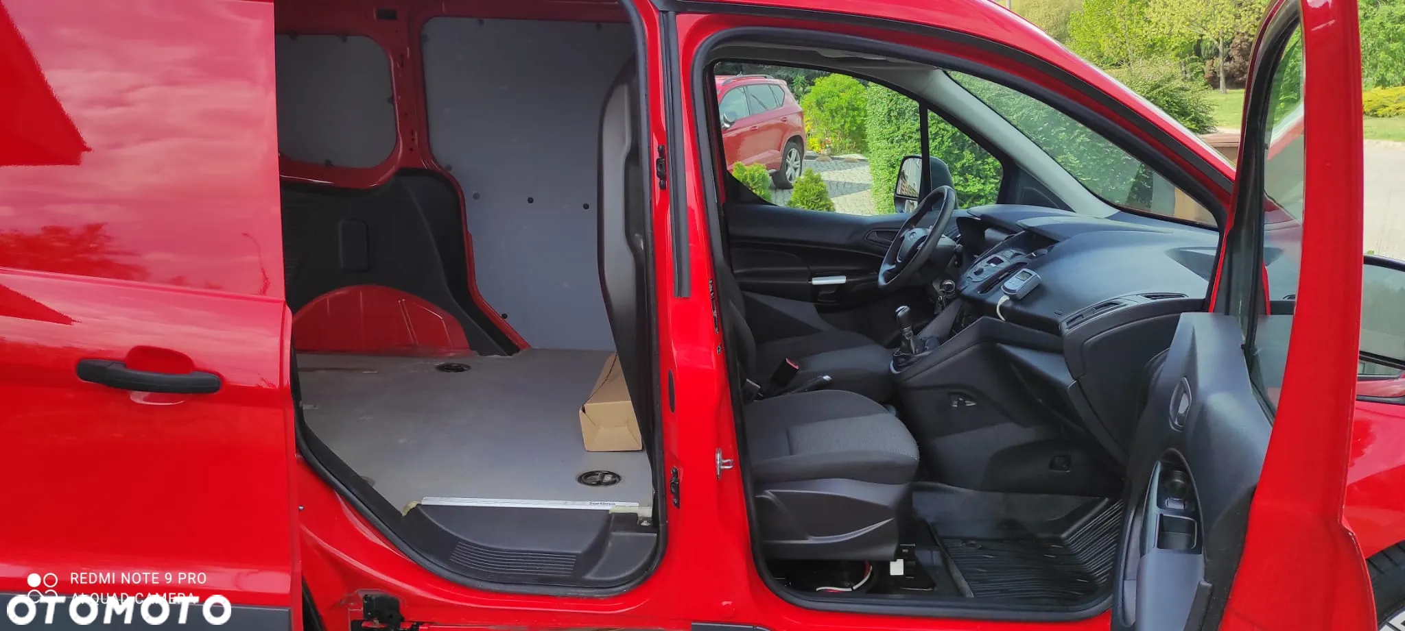 Ford TRANSIT CONNECT - 13