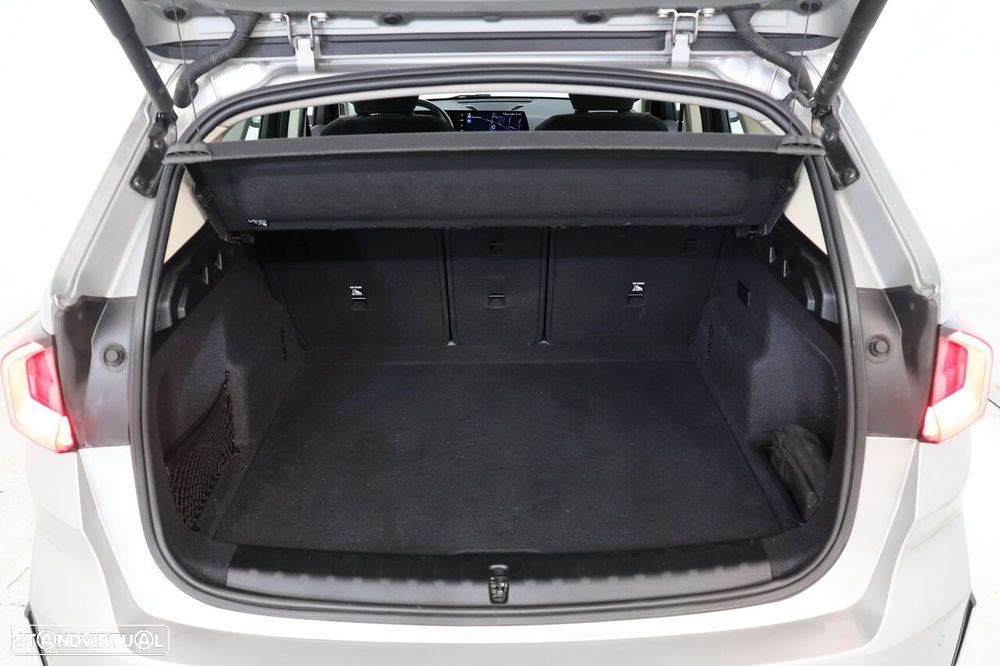 BMW iX1 xDrive30 - 32