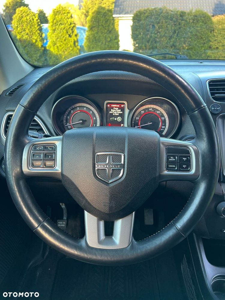 Dodge Journey - 11