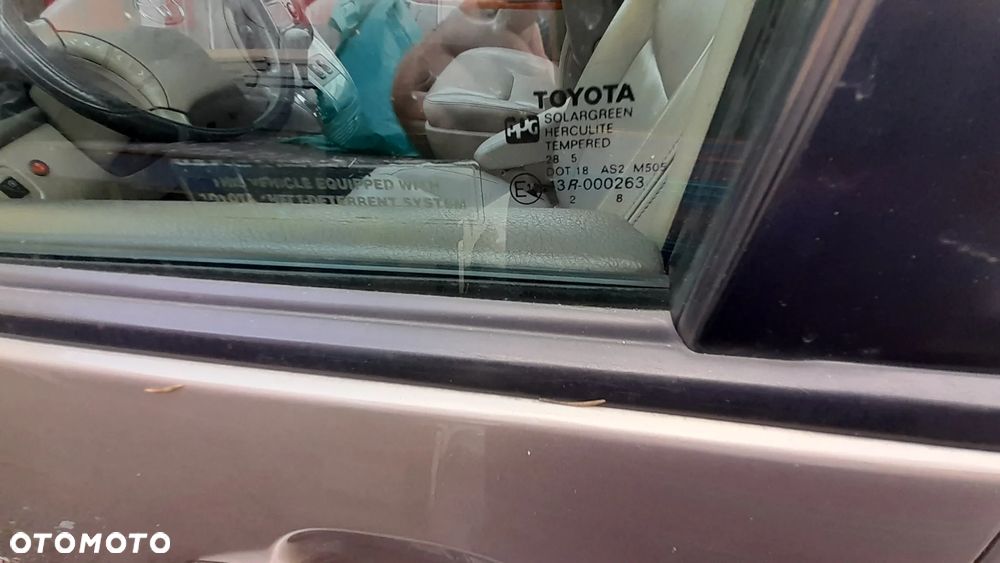 Toyota Sienna 3.3 LE AWD - 16