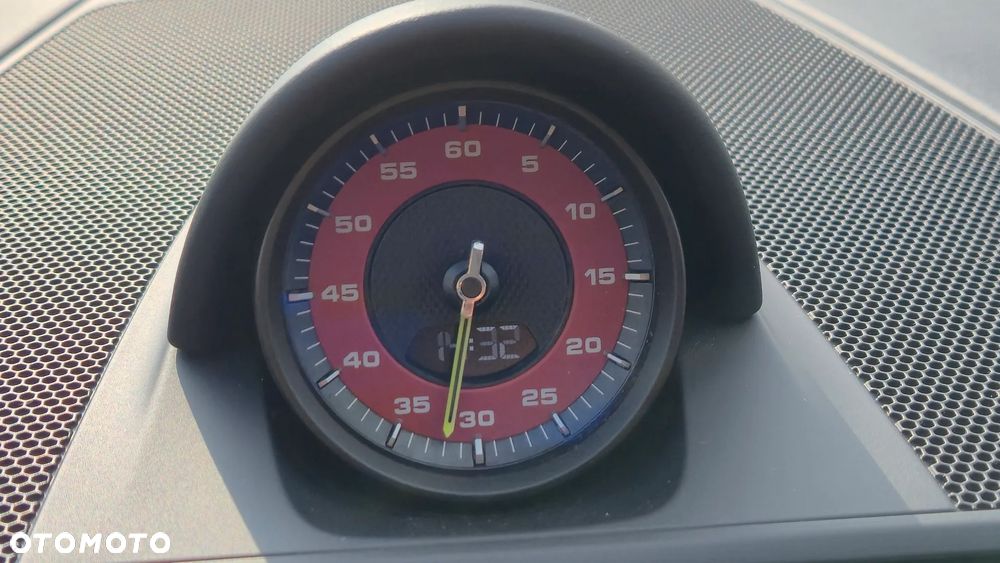 Porsche Panamera - 31