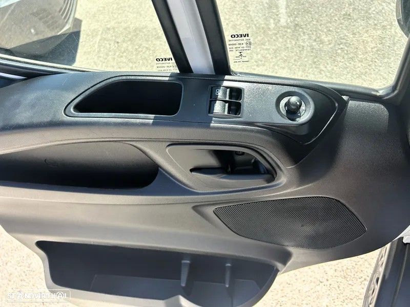 Iveco Daily Outro - 11