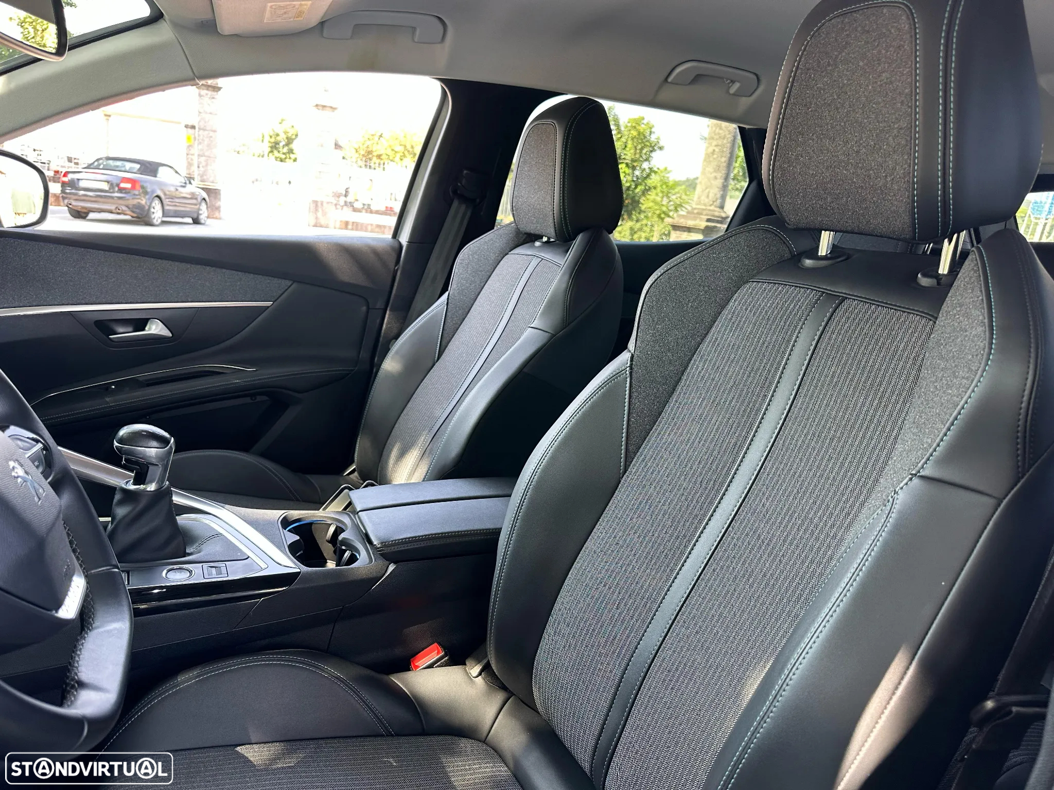 Peugeot 3008 1.2 PureTech Allure Pack - 9