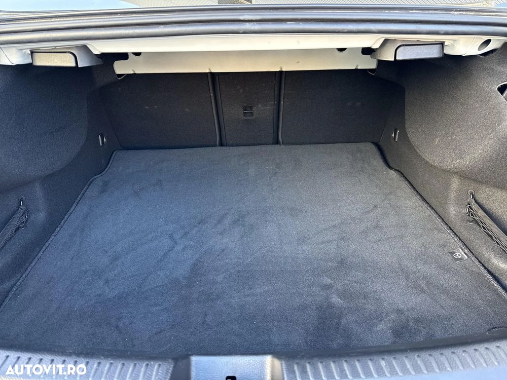 Mercedes-Benz CLA 250 7G-DCT AMG Line - 27