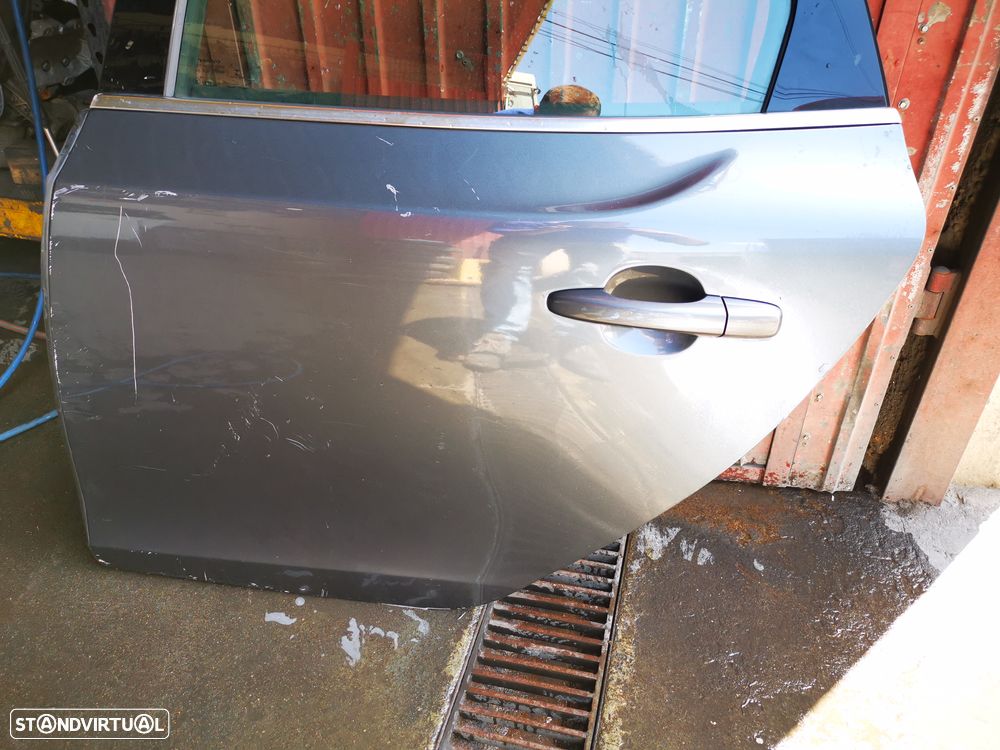 VOLVO V40 D2 PORTA TRÁS ESQUERDA - PT475 - 4