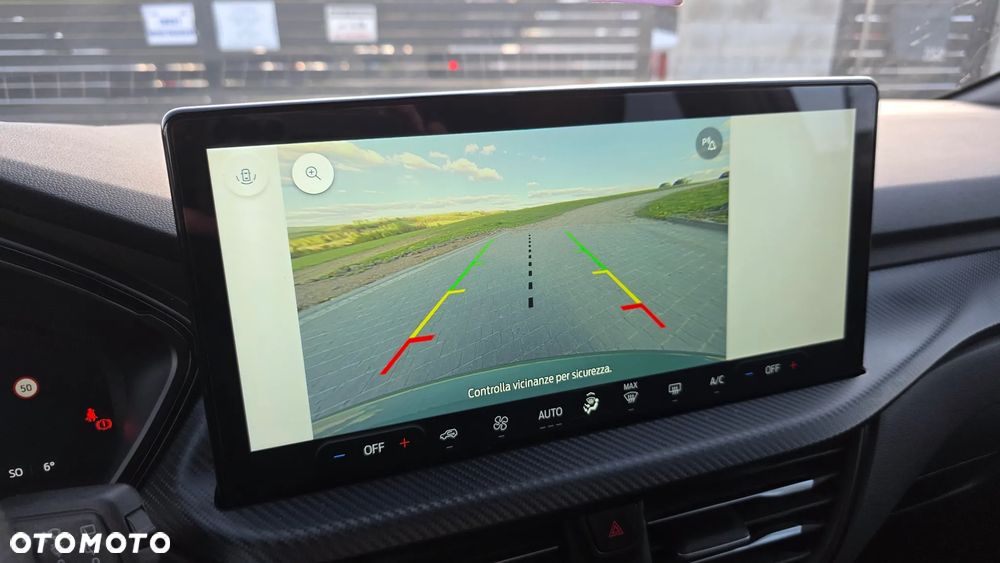 Ford Kuga 2.5 Duratec FHEV ST-LINE - 20