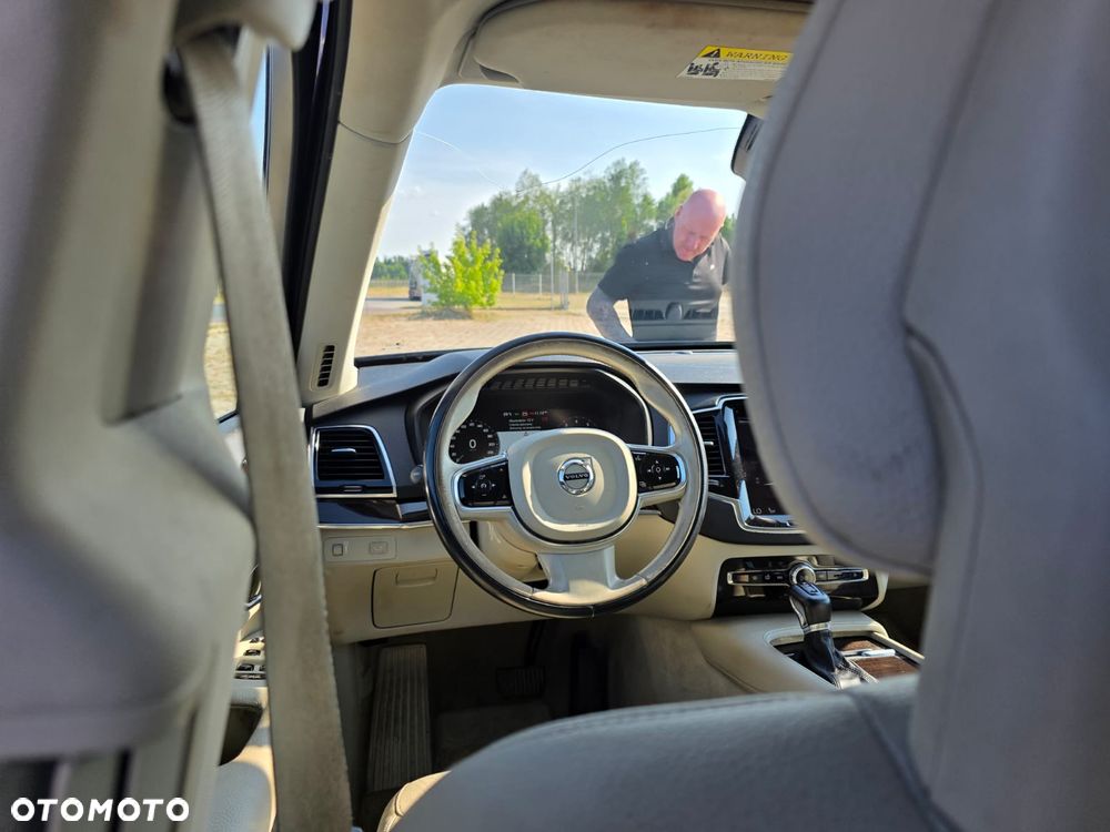 Volvo XC 90 T6 AWD Momentum 7os - 12
