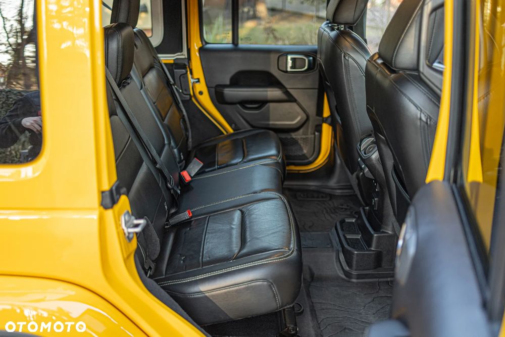 Jeep Wrangler Unlimited GME 2.0 Turbo Sahara - 19