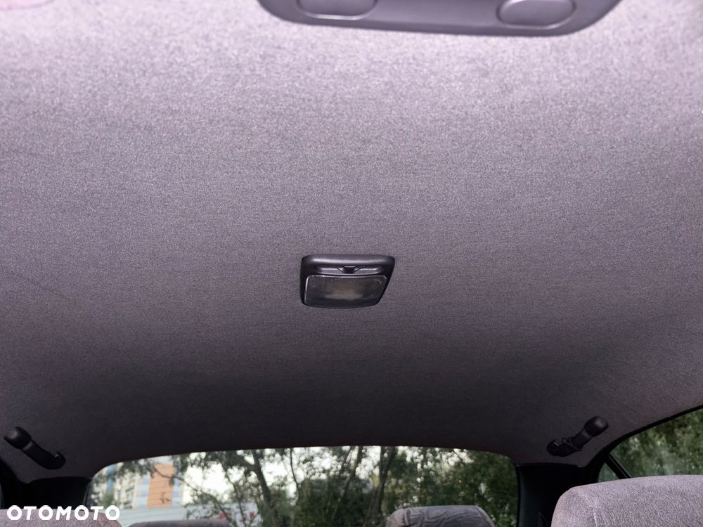 Nissan Maxima - 38