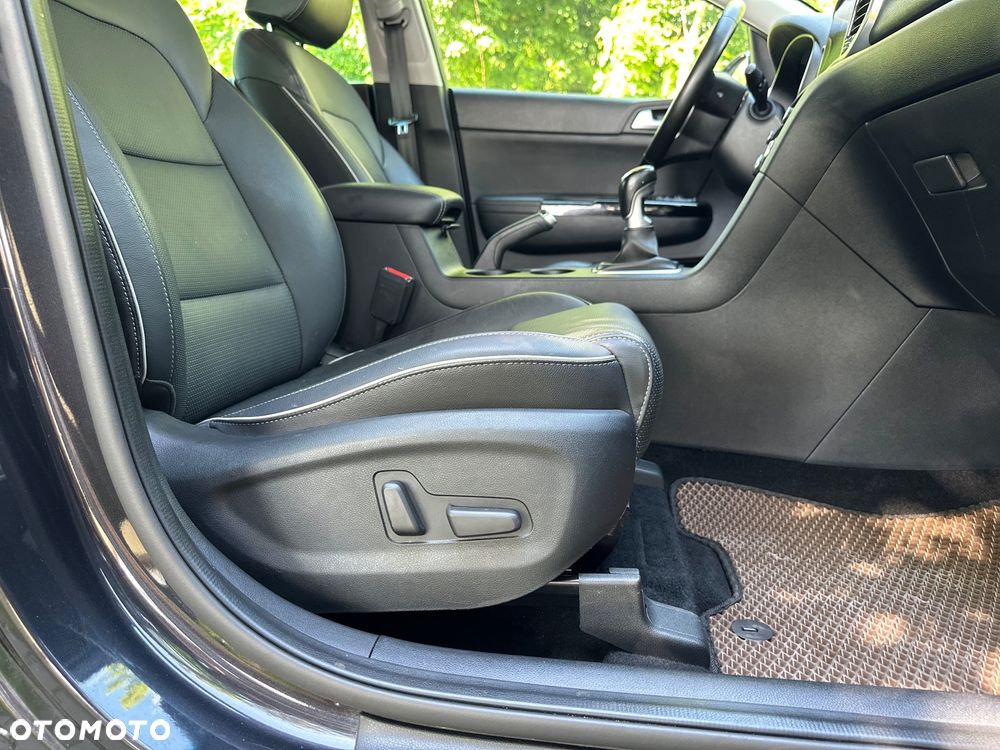 Kia Sportage 1.6 GDI 2WD DREAM-TEAM EDITION - 31