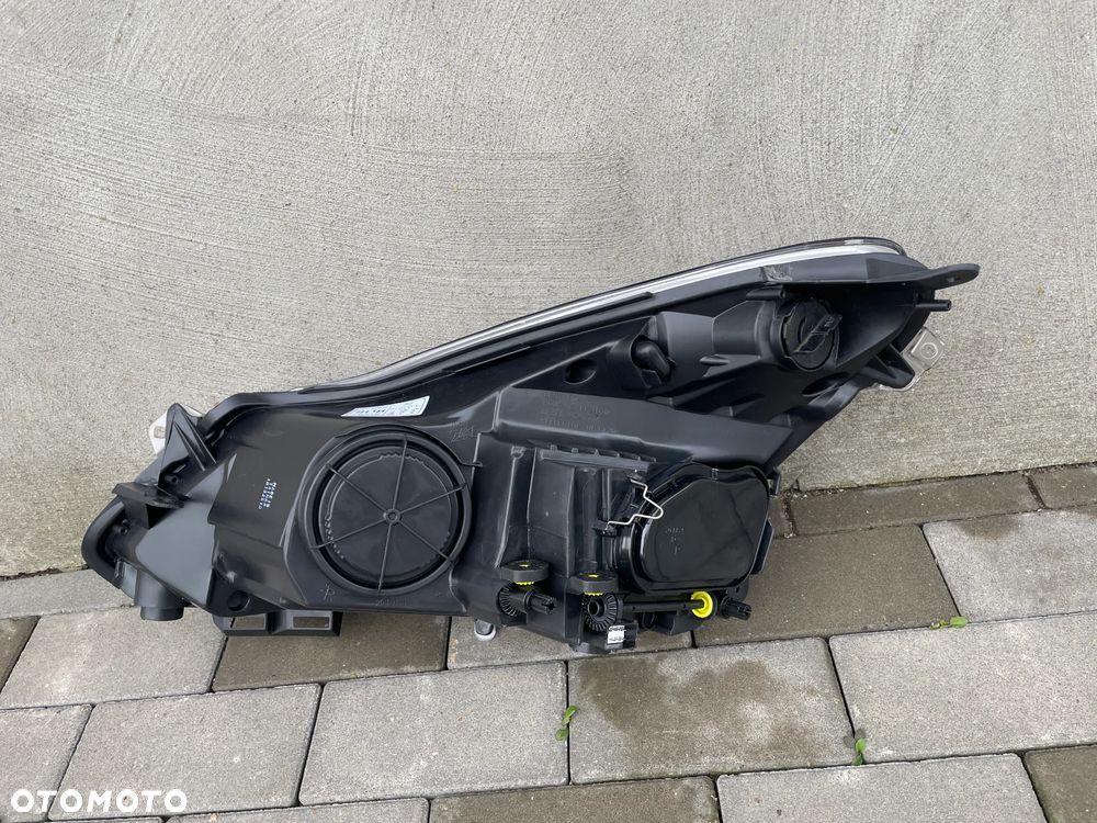 LAMPA PRZEDNIA PRAWA OPEL CORSA D  2006-2011 - NOWA - 2