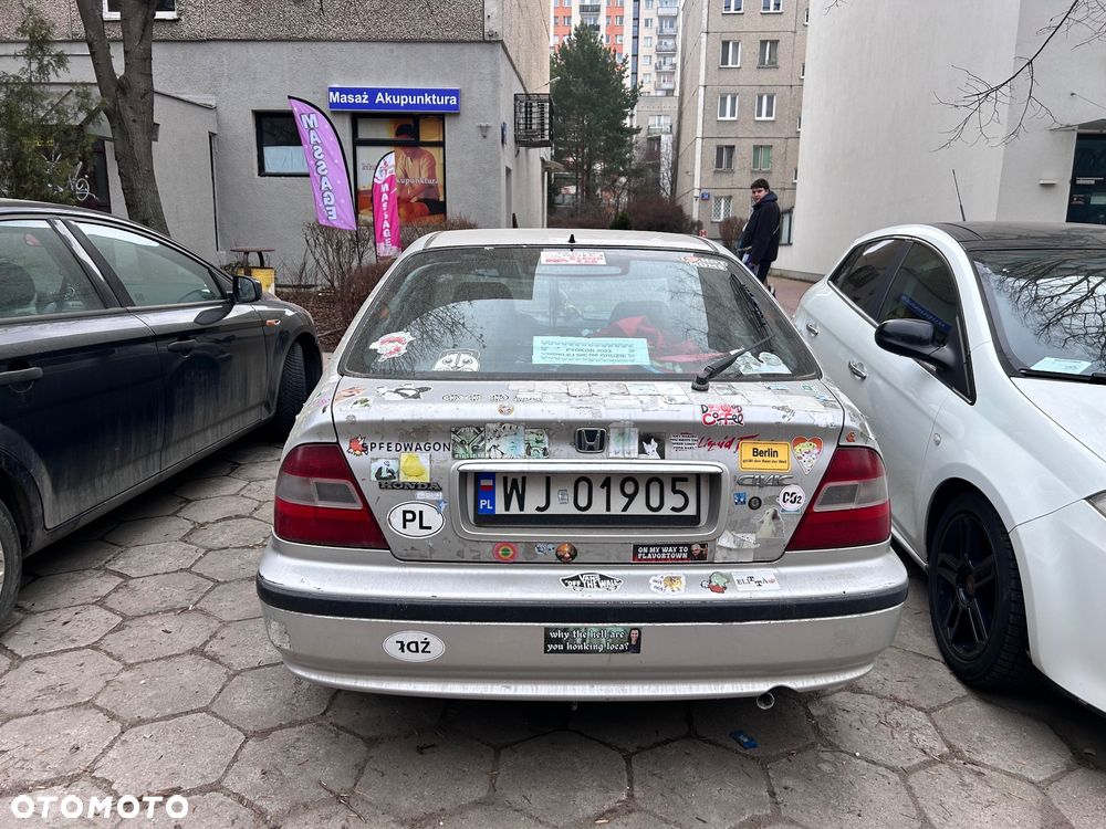 Honda Civic 1.4i - 6