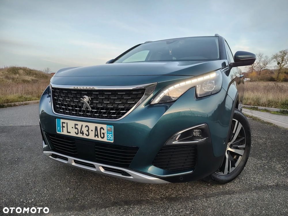 Peugeot 5008 ver-1-5-bluehdi-allure-pack-s-s-eat8 - 4