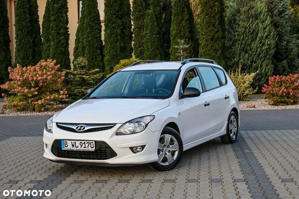 Hyundai i30 i30cw 1.4 Edition 20 - 11