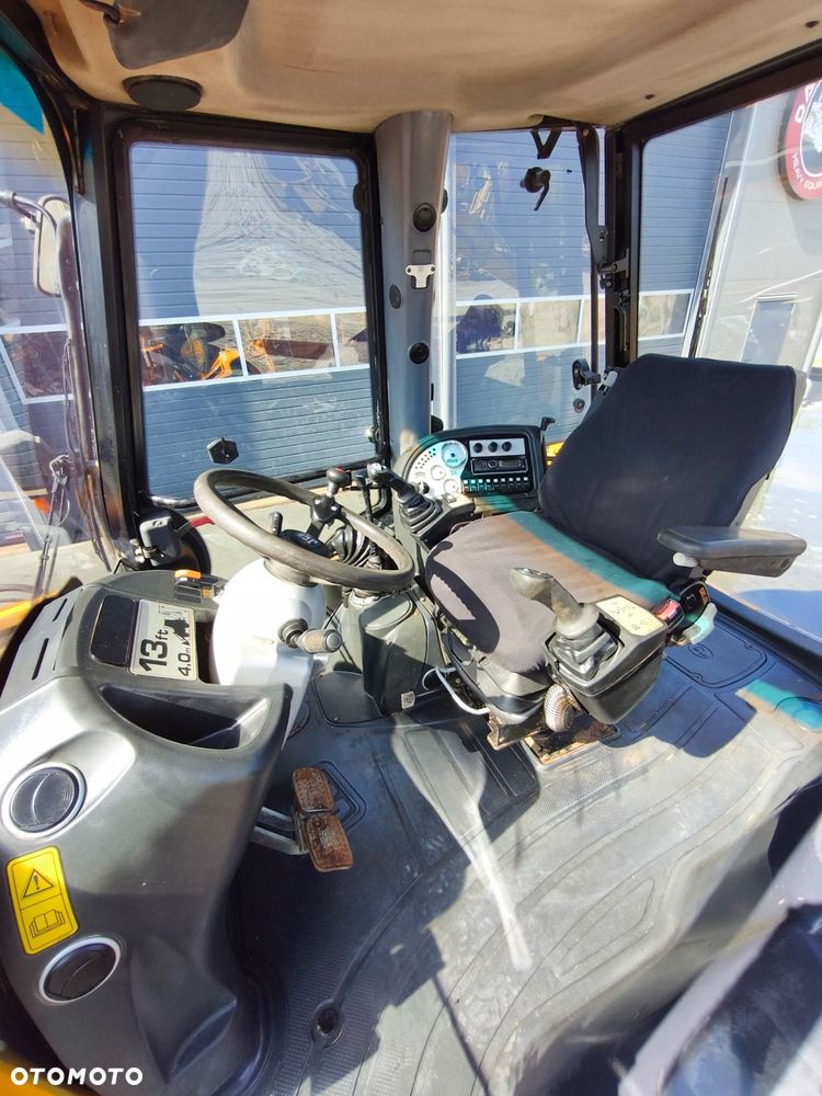 JCB 3CX - 6