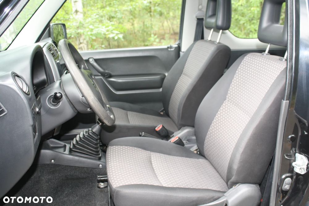 Suzuki Jimny 1.3 JLX - 17