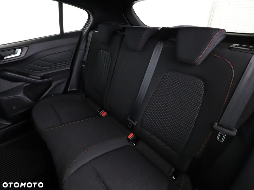 Ford Focus 1.5 EcoBoost STart-Stopp-System ST-LINE - 18