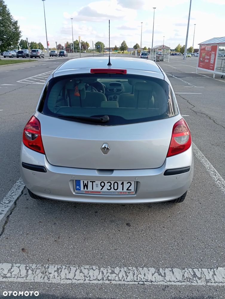 Renault Clio 1.6 16V Extreme - 7