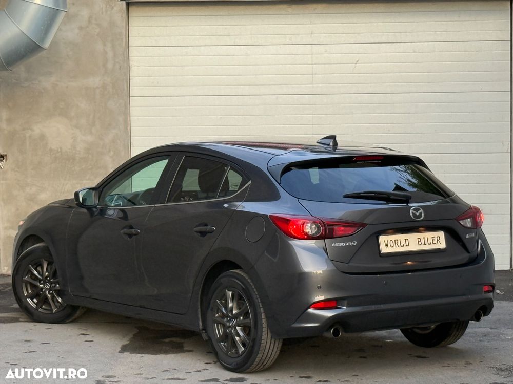 Mazda 3 - 3