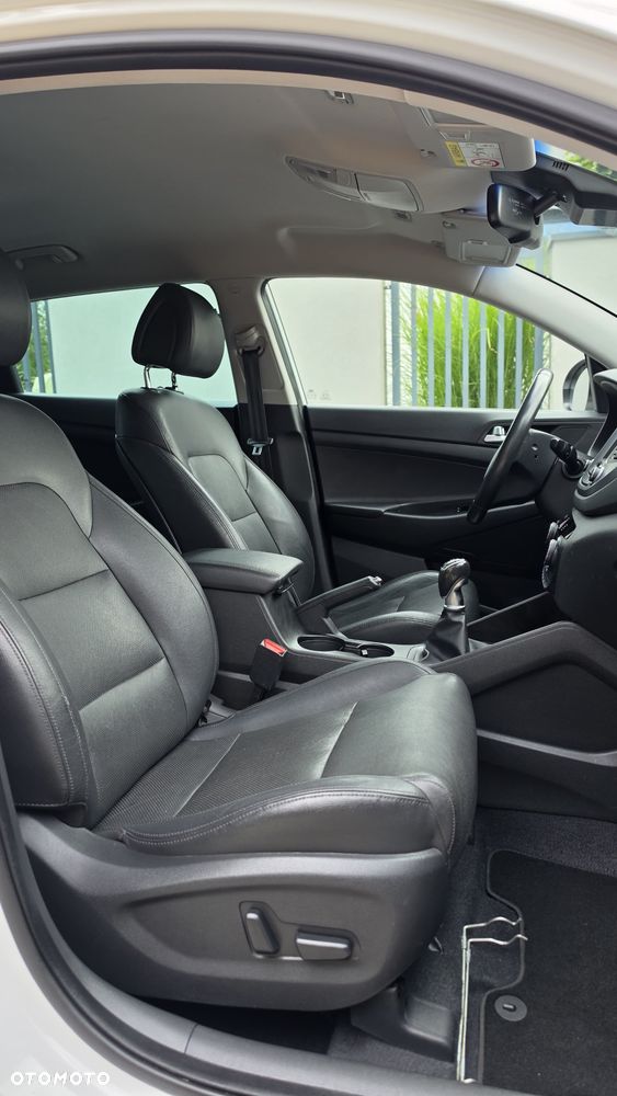 Hyundai Tucson 1.6 GDi 2WD Advantage - 32
