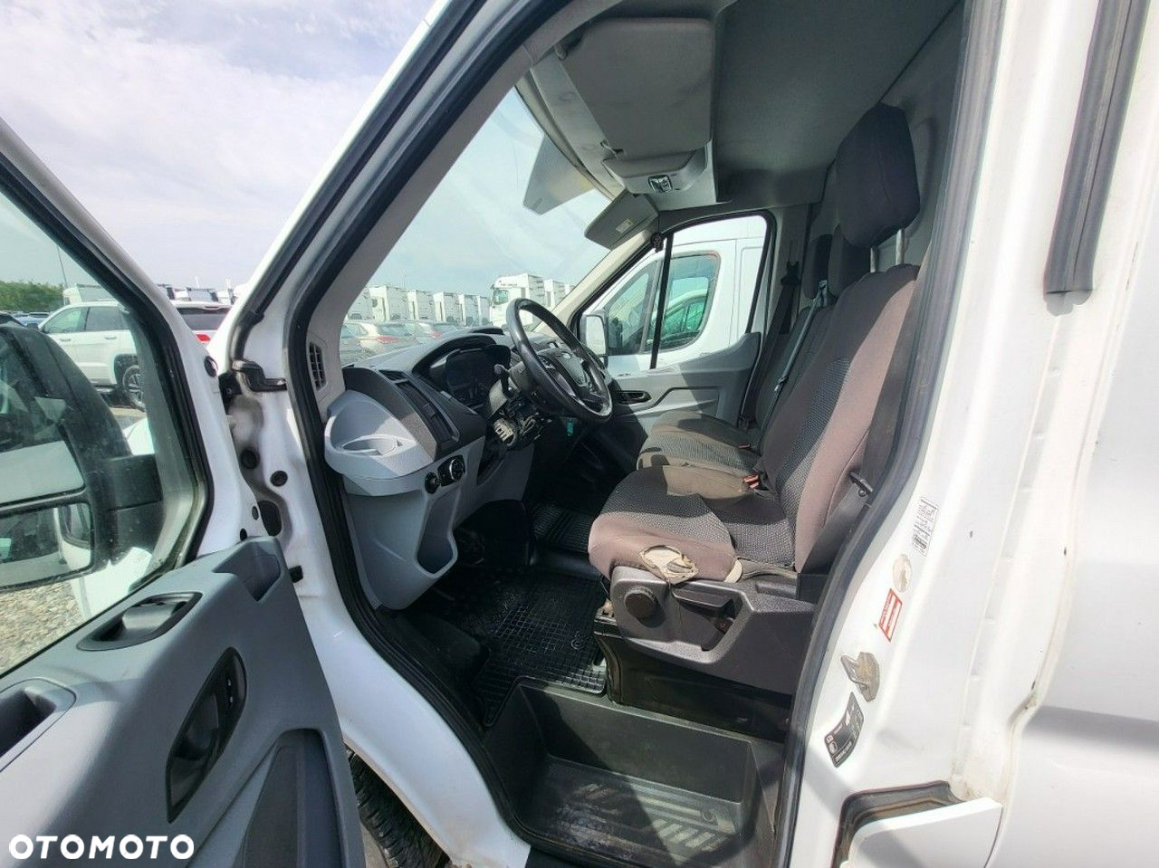 Ford Transit - 7