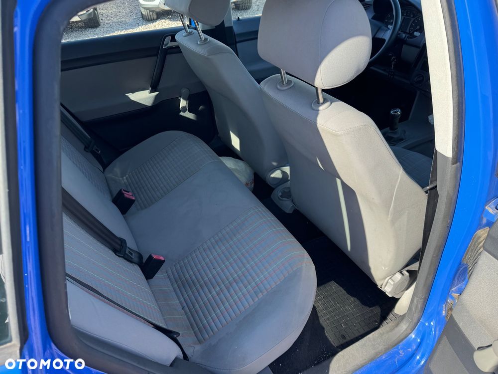 Volkswagen Polo - 17