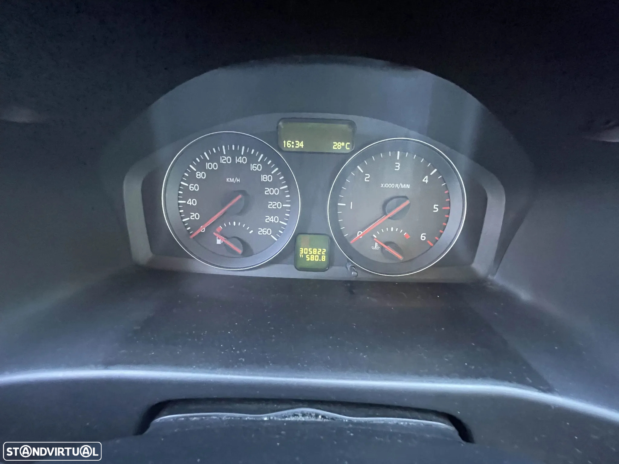 Volvo C30 1.6 D R-Design - 6