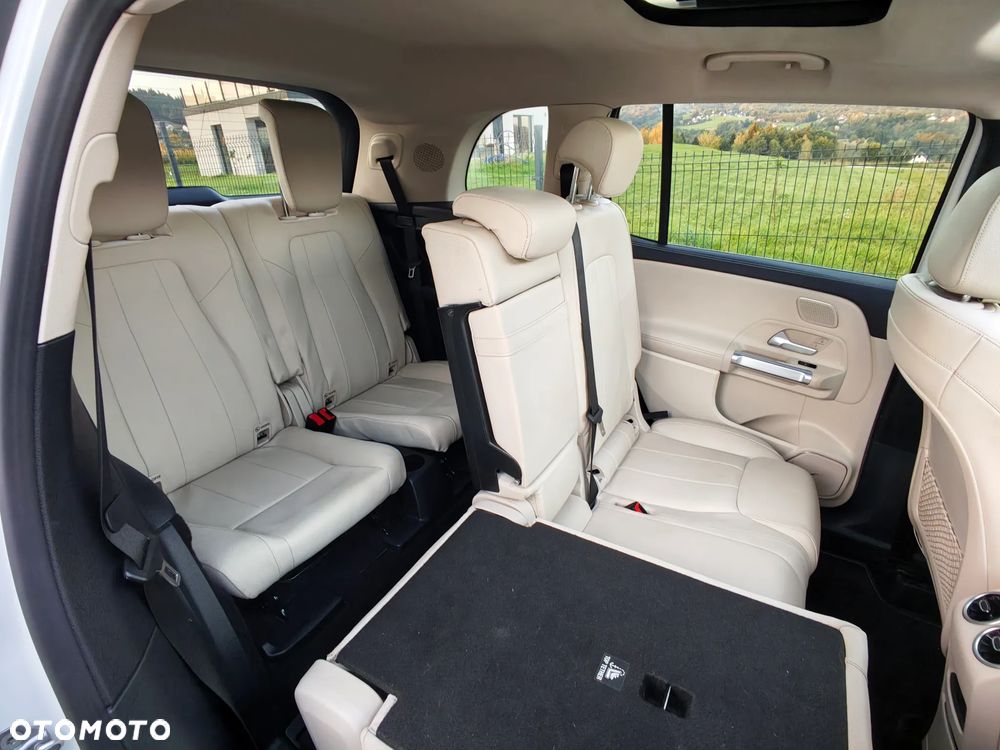 Mercedes-Benz GLB 250 4-Matic Progressive 8G-DCT - 21
