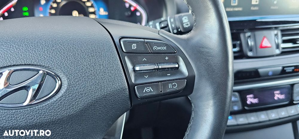 Hyundai i30 1.6 CRDI 48V-Hybrid DCT Prime - 27