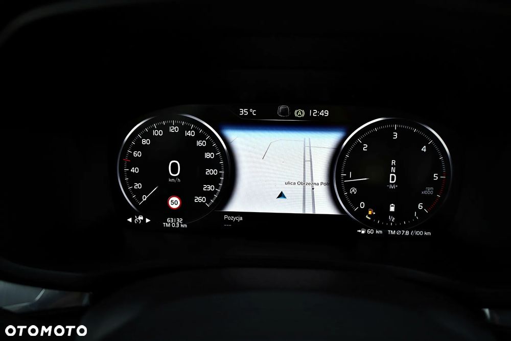 Volvo V60 B4 D Momentum - 21