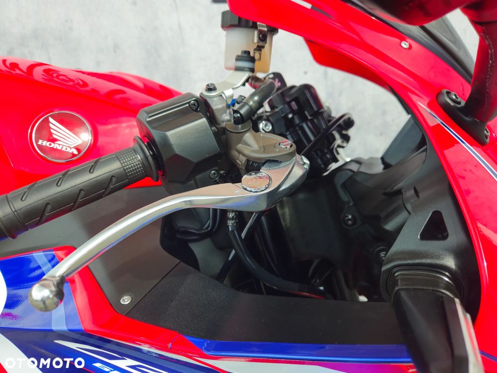 Honda CBR - 14