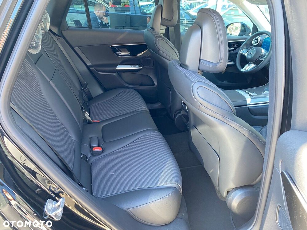Mercedes-Benz GLC - 23